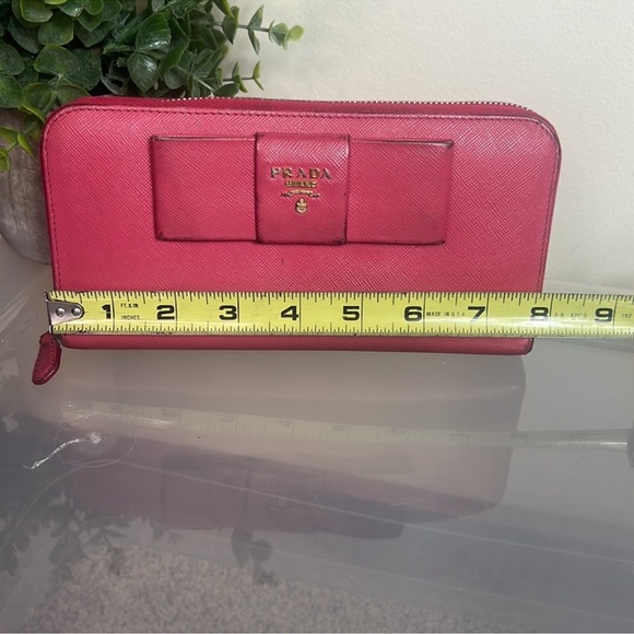 Prada Saffiano Pink Leather Bow Zipper Wallet - Picture 12 of 13